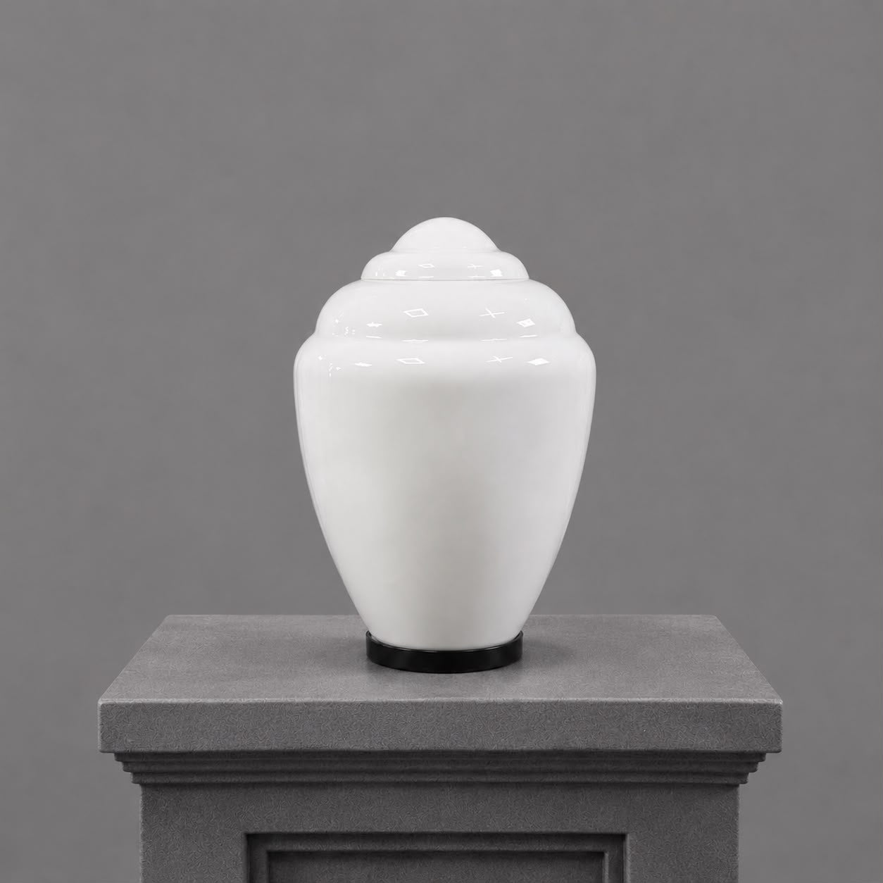 Classic Urn Pillar E27